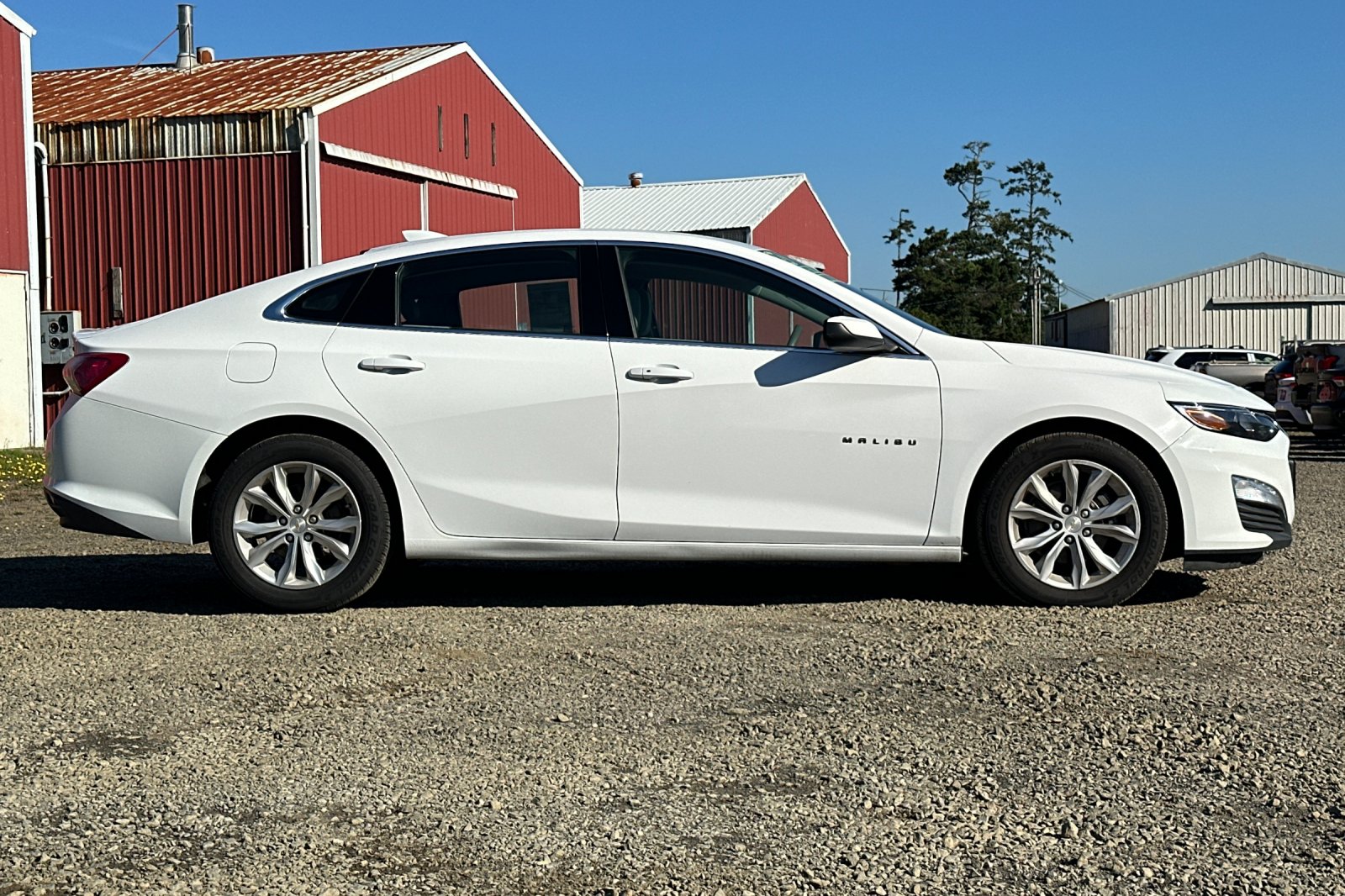 2020 Chevrolet Malibu 1LT photo 2