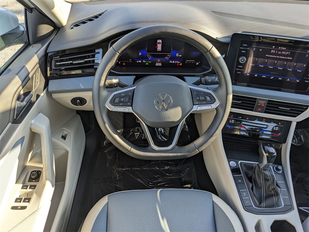 2025 Volkswagen Jetta 1.5T SE photo 14