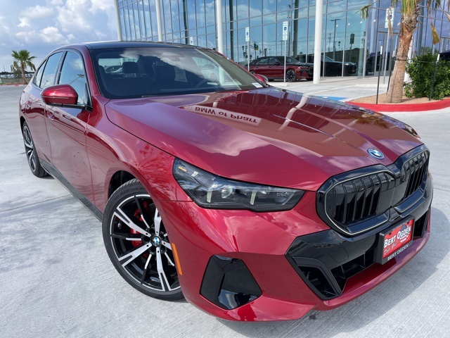 2026 BMW 5 Series 550e's photo