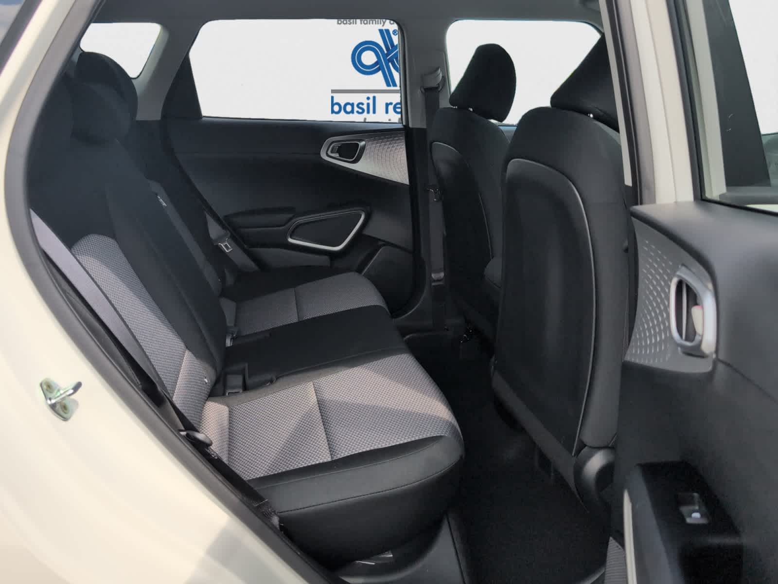 2023 Kia Soul LX photo 18