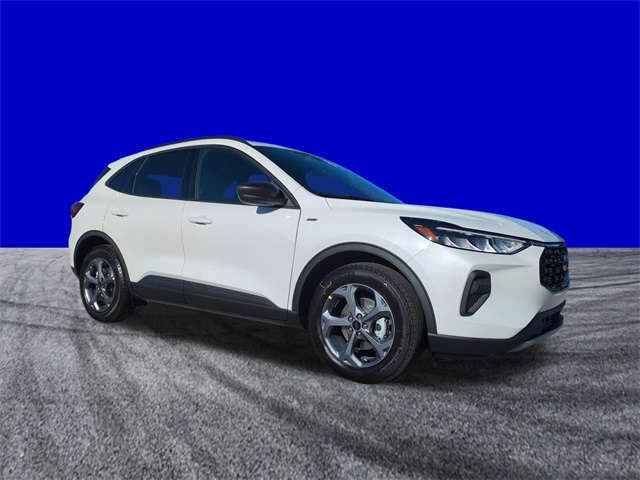 2026 Ford Escape ST-Line photo 2