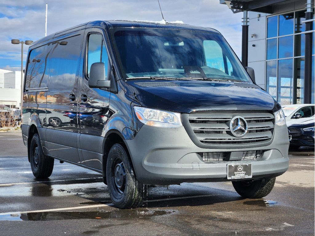 2025 Mercedes-Benz Sprinter Cargo Van Base's photo