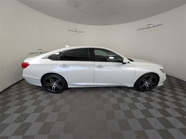 2022 Honda Accord Touring 2.0T photo 4