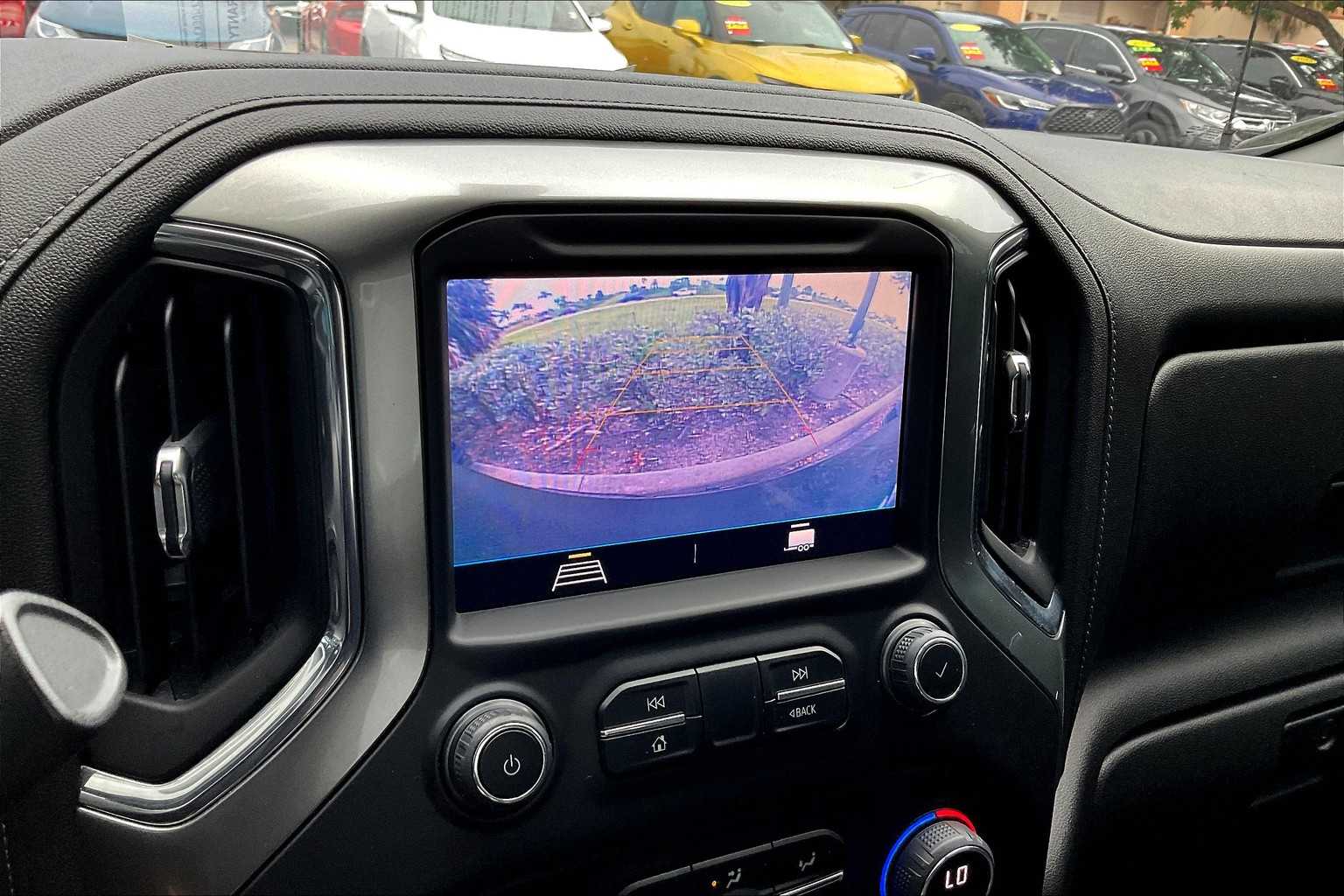 2021 Chevrolet Silverado 1500 RST photo 20