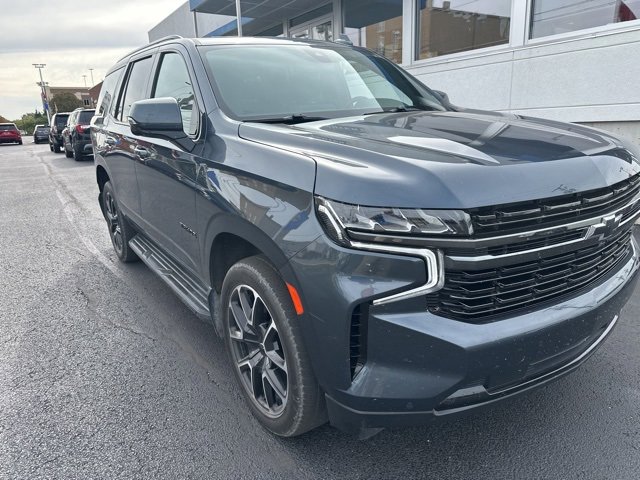 2021 Chevrolet Tahoe RST photo 2