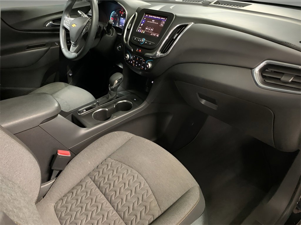 2023 Chevrolet Equinox LT photo 13