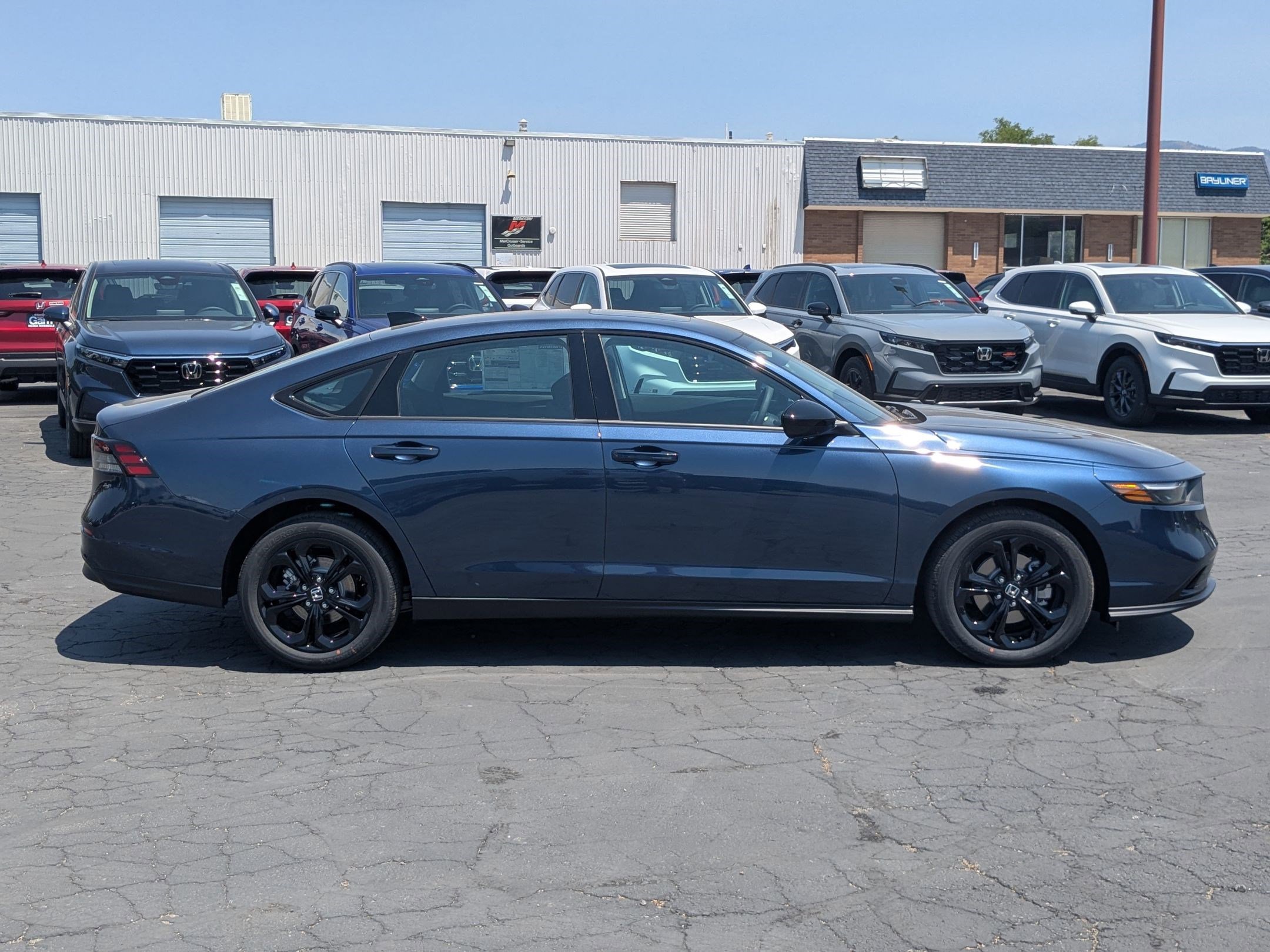 2025 Honda Accord 1.5T SE photo 2