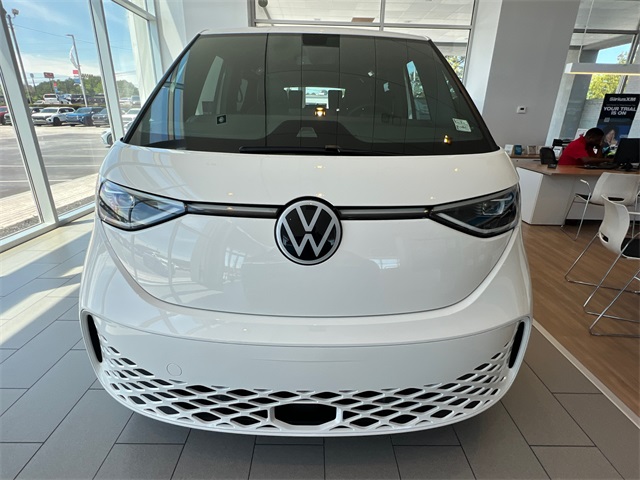 2025 Volkswagen ID. Buzz Pro S photo 2