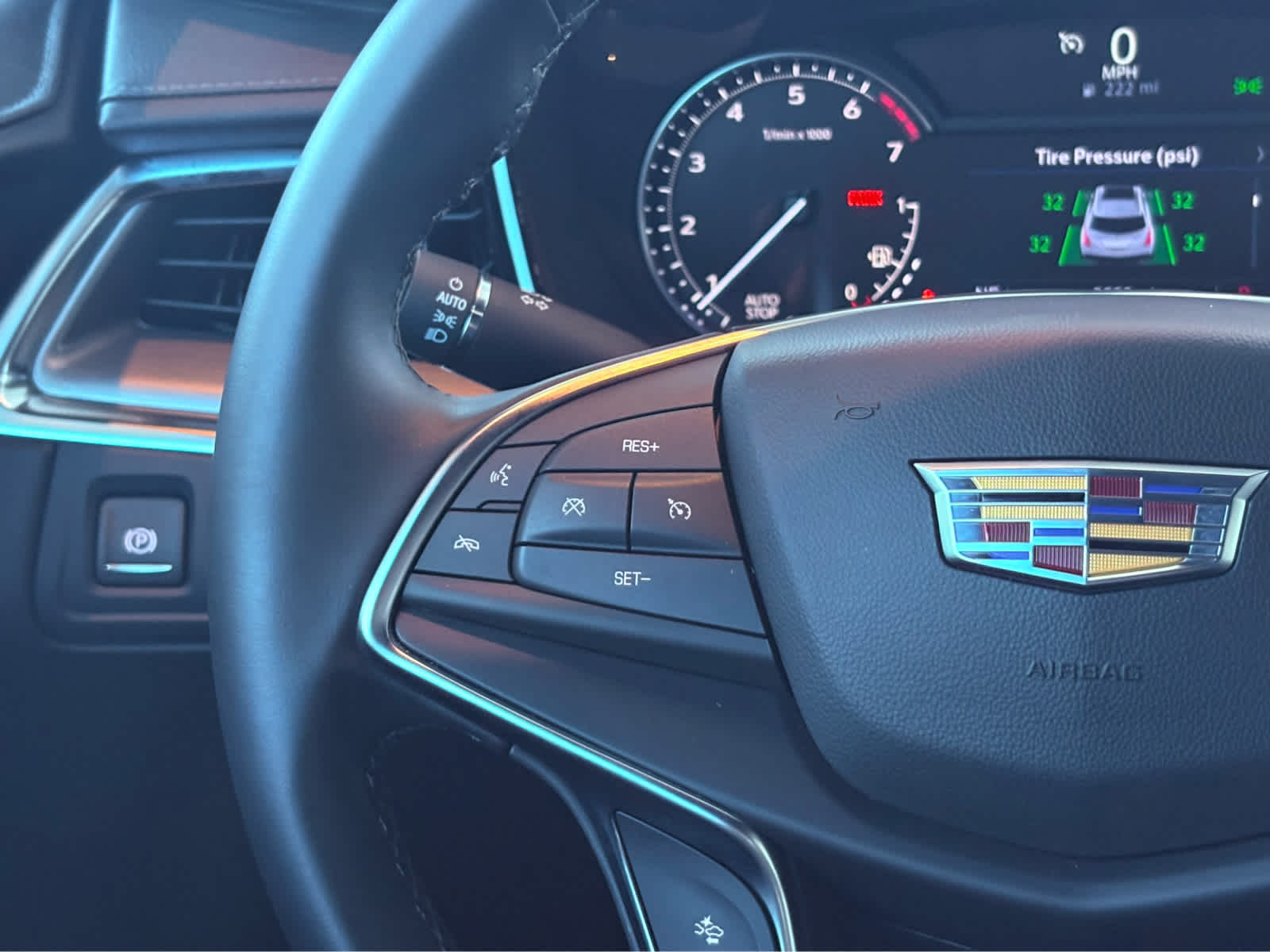 2025 Cadillac XT5 Luxury photo 20