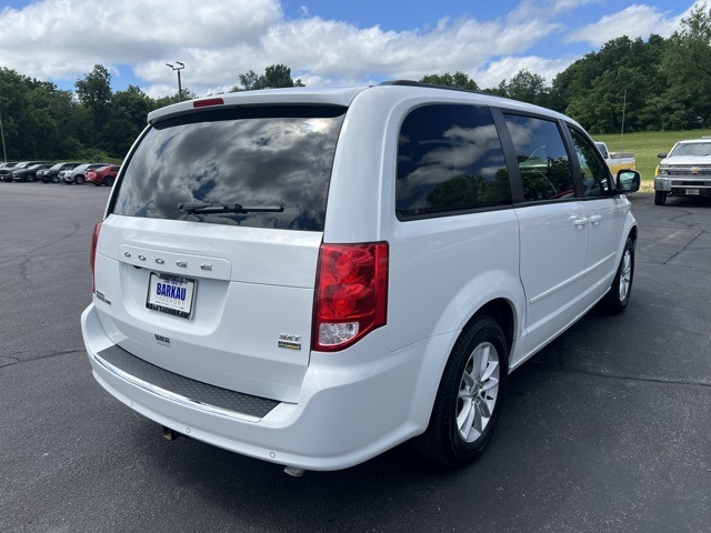 2016 Dodge Grand Caravan SXT photo 3