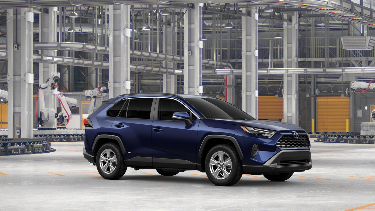 2025 Toyota RAV4 Hybrid XLE photo 13