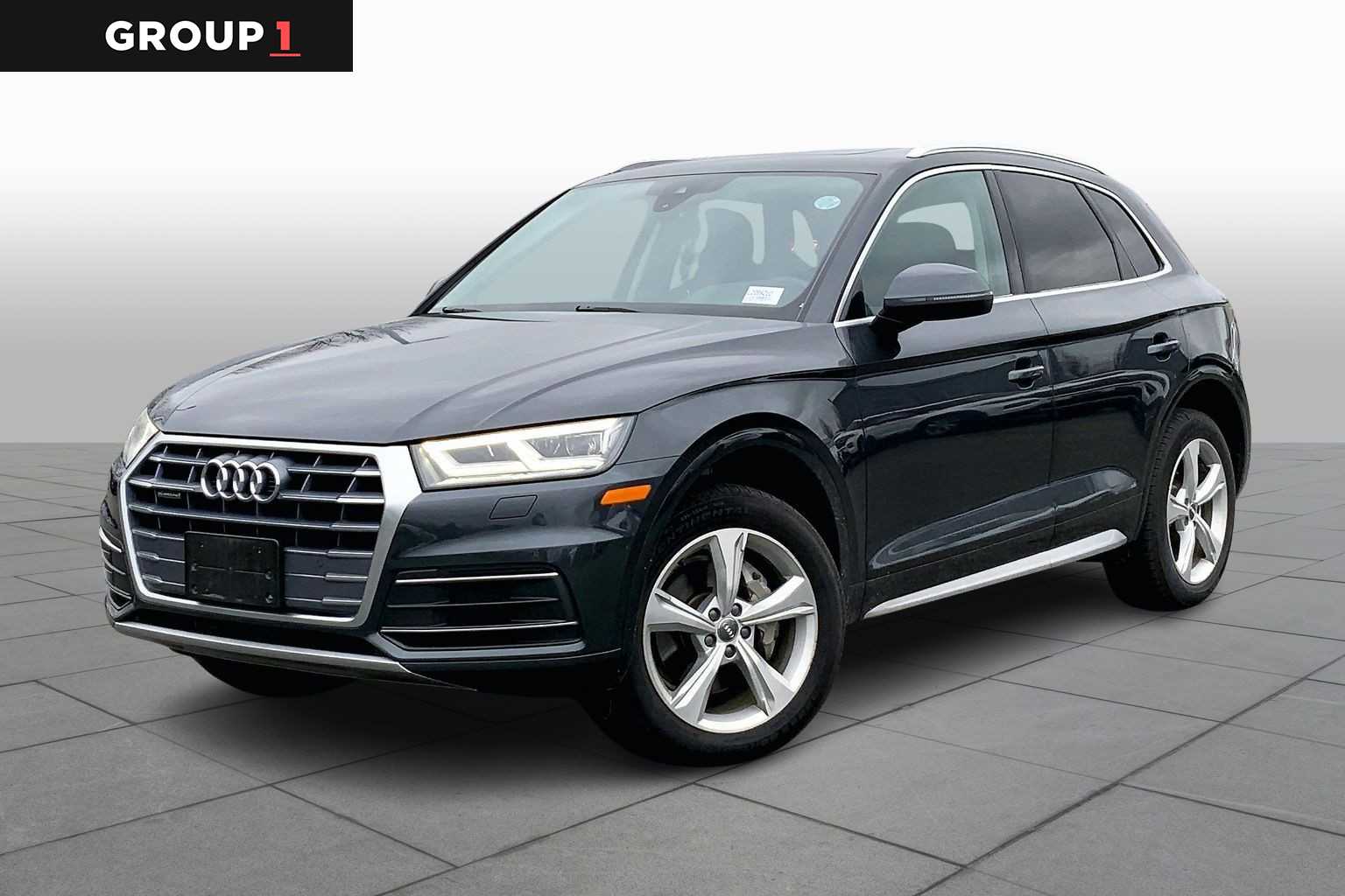 2020 Audi Q5 Premium Plus's photo