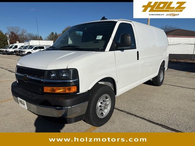 2025 Chevrolet Express Cargo Work Van's photo