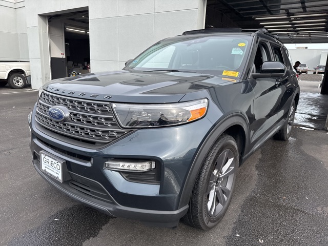 2022 Ford Explorer XLT photo 3