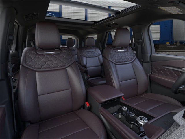 2025 Ford Explorer Platinum photo 8
