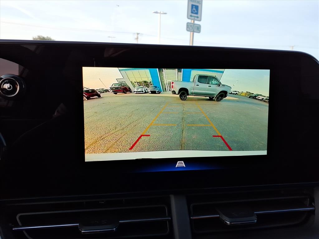 2025 Chevrolet Trax ACTIV photo 9