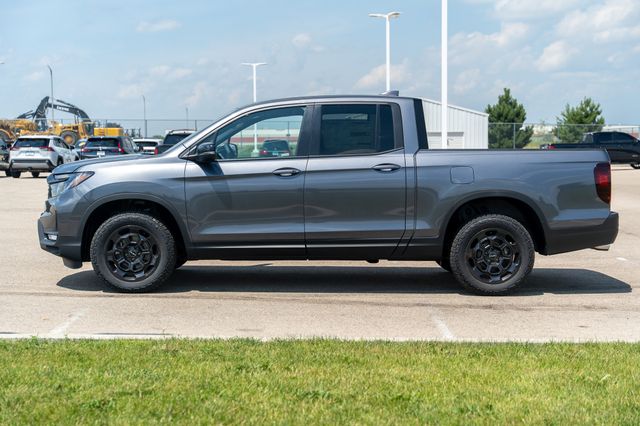 2025 Honda Ridgeline TrailSport photo 4
