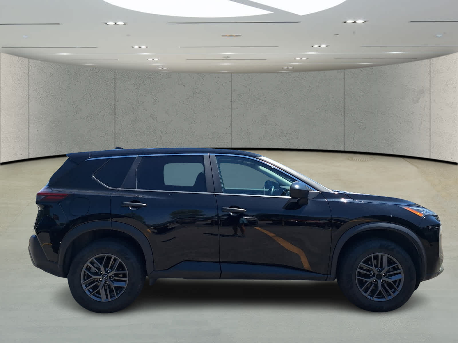 2023 Nissan Rogue S photo 6