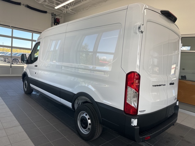 2026 Ford Transit Cargo Van photo 4