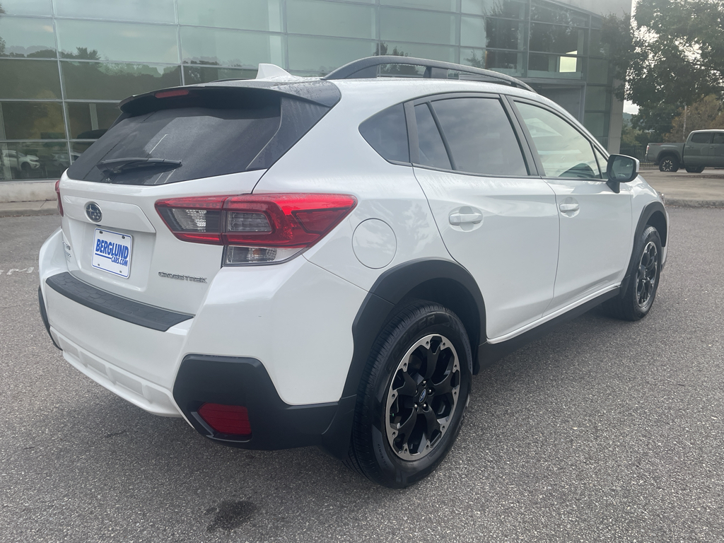 2021 Subaru Crosstrek Premium photo 3