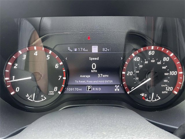 2020 Nissan Titan Crew Cab photo 19