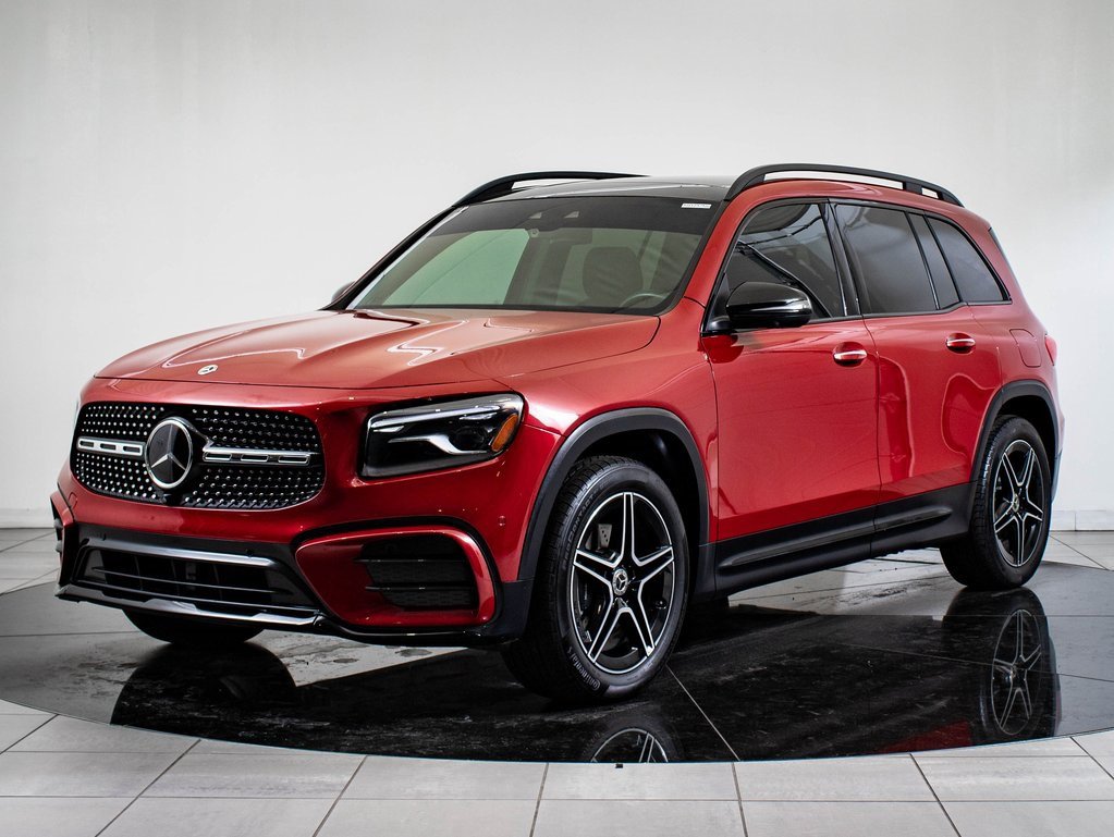 2024 Mercedes-Benz GLB Base's photo