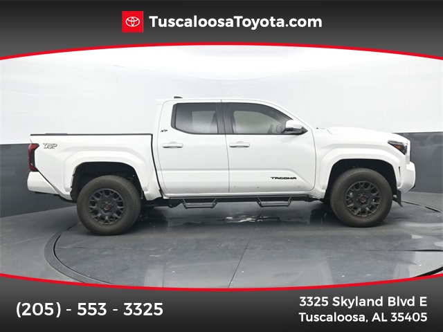 2024 Toyota Tacoma TRD Sport's photo