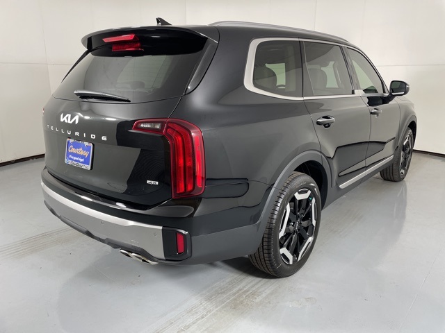 2025 Kia Telluride S photo 4