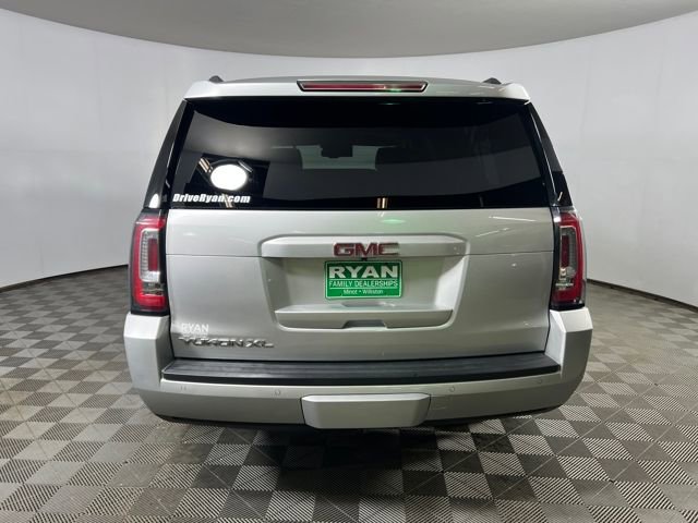 2017 Gmc Yukon XL SLT photo 3