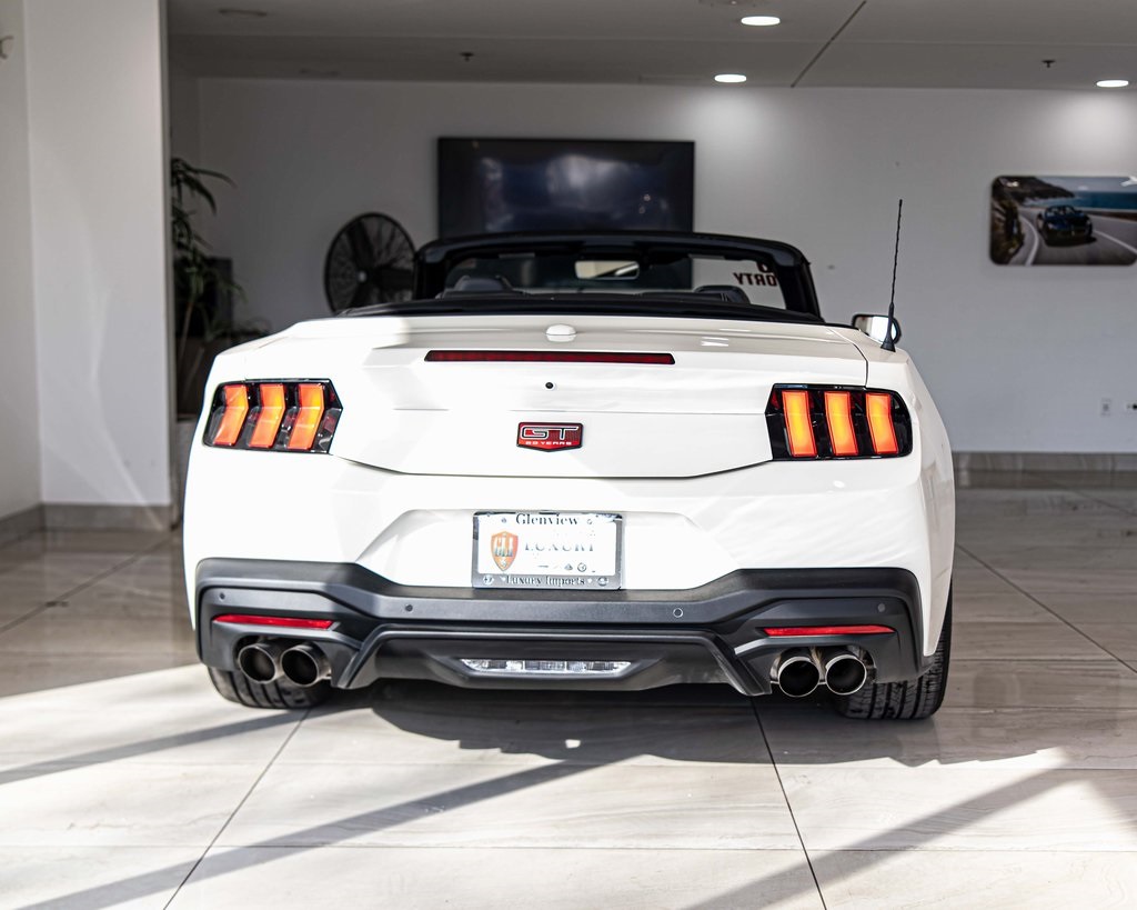 2025 FORD MUSTANG - Image 14