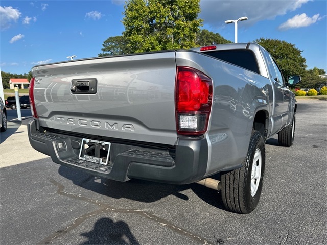 2021 Toyota Tacoma SR photo 3