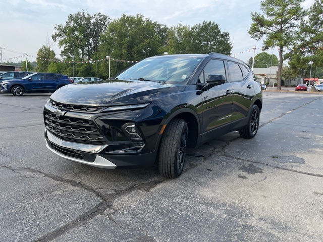 2024 Chevrolet Blazer 2LT photo 3