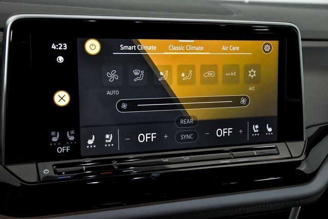 2025 Volkswagen Atlas Peak Edition SE photo 17