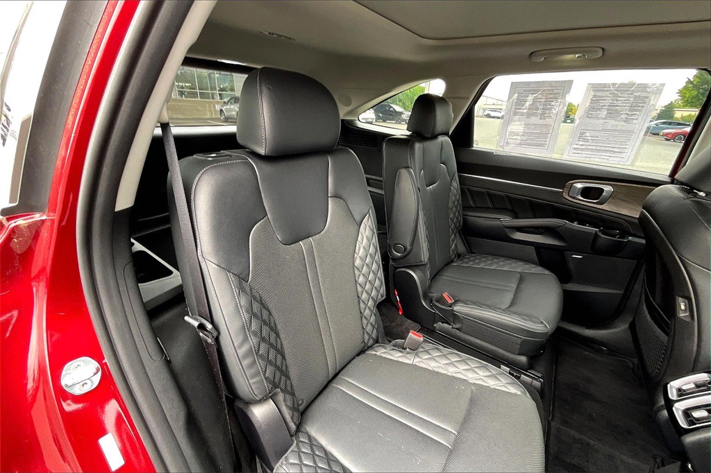 2022 Kia Sorento X-Line SX Prestige photo 23