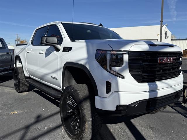 2024 GMC Sierra 1500 Elevation's photo