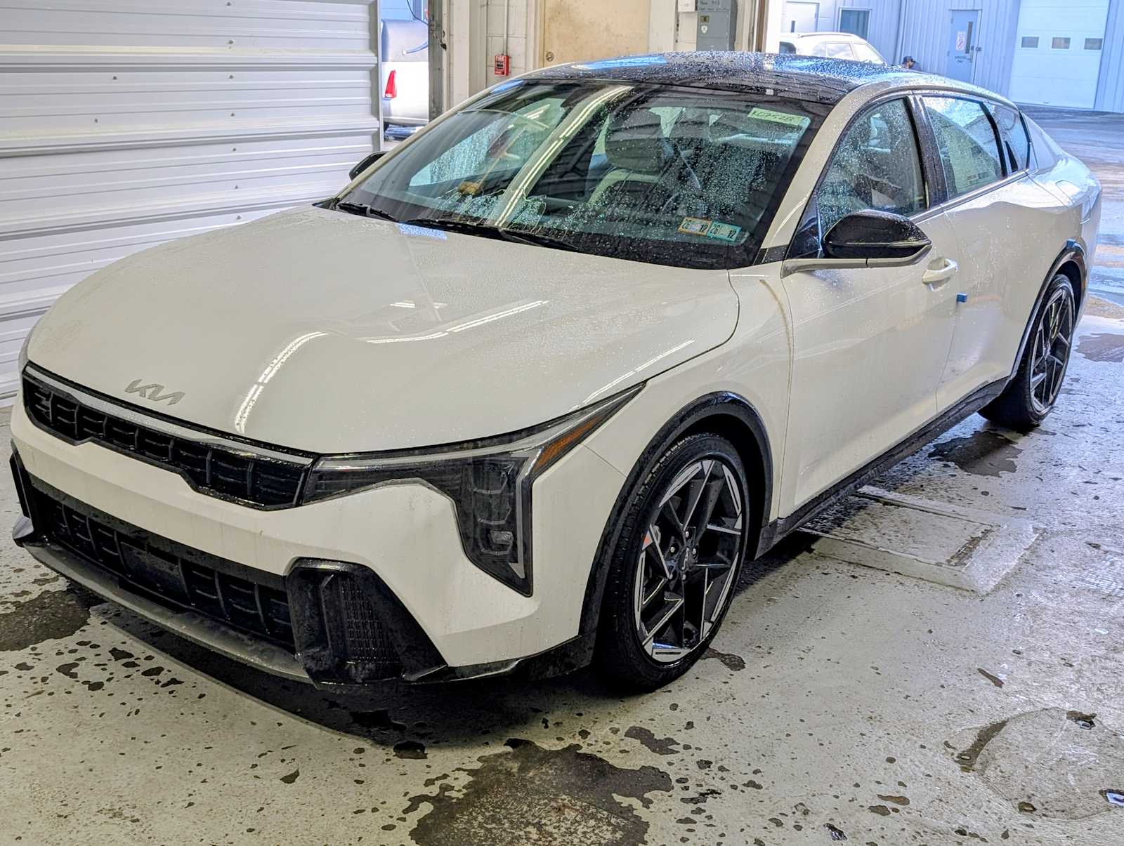 2025 Kia K4 GT-Line's photo