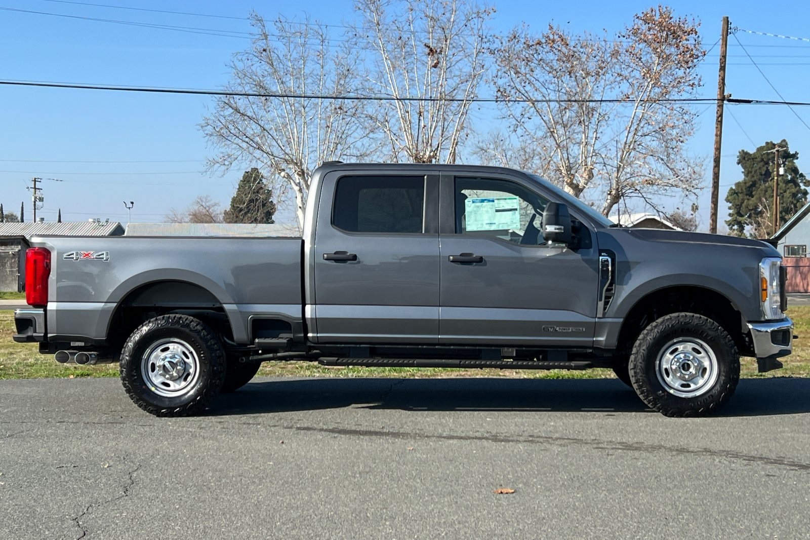 2025 Ford F-250 XL photo 3