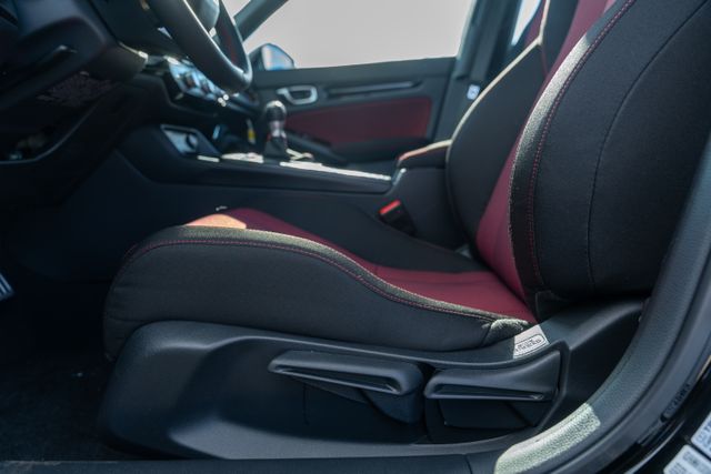 2026 Honda Civic Si photo 18