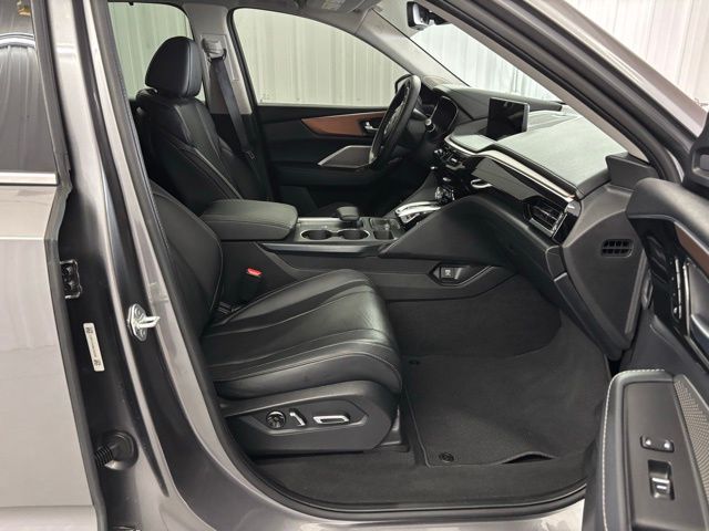 2022 Acura MDX Technology SH-AWD photo 26
