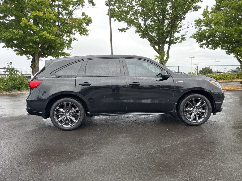 2020 Acura MDX Technology A-Spec photo 7