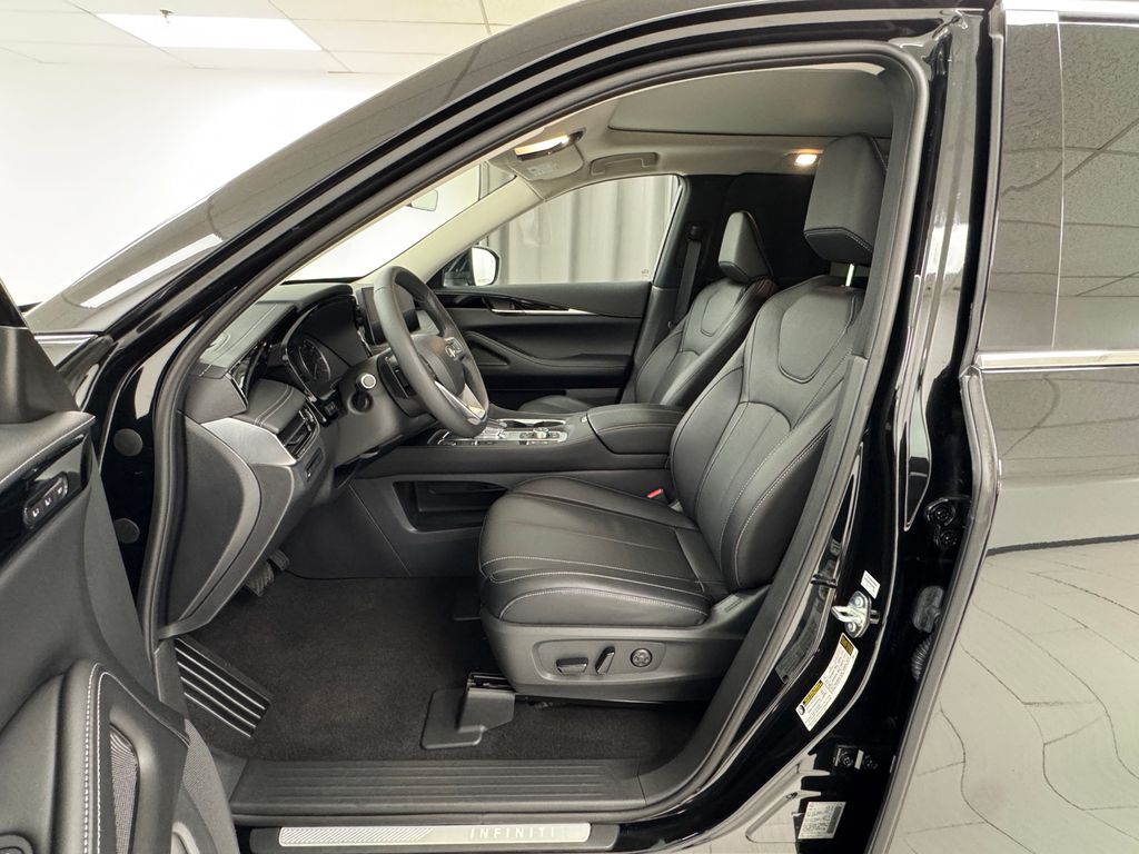 2024 Infiniti QX60 Pure AWD photo 11