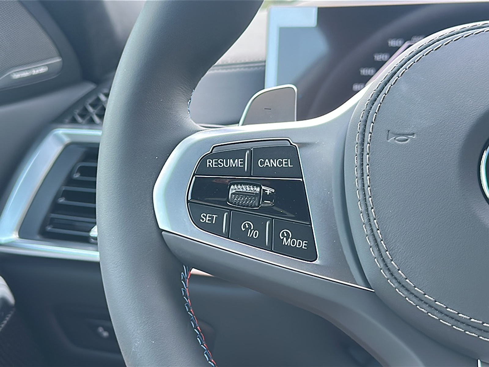 2026 Bmw X6 photo 7