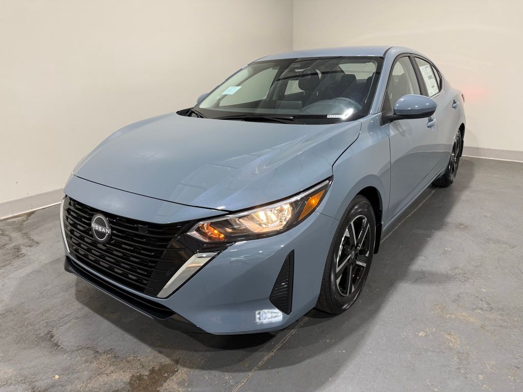 2025 Nissan Sentra SV photo 3