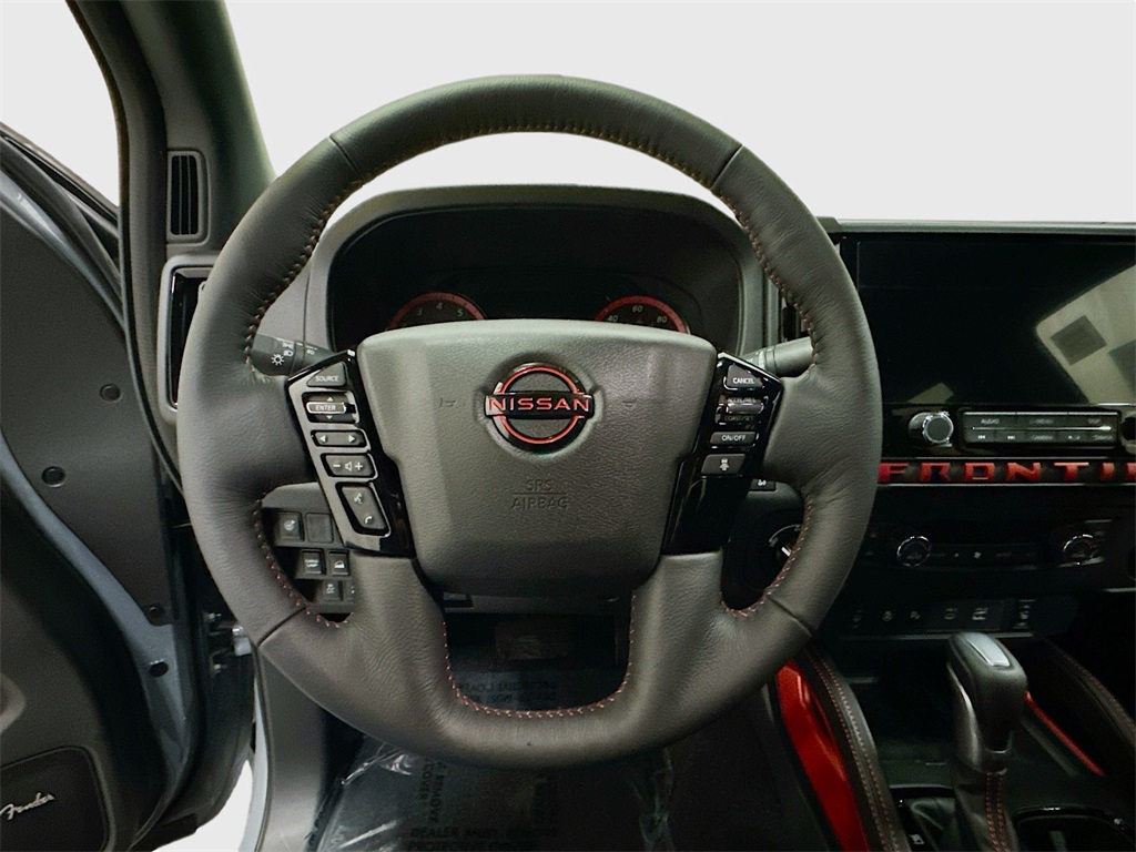 2025 Nissan Frontier PRO-4X photo 31