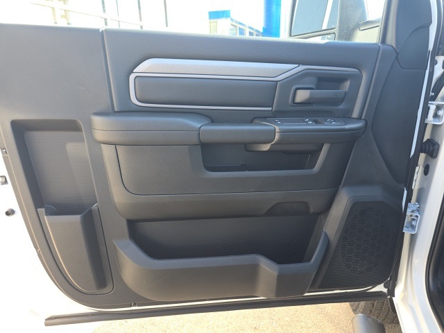 2026 Ram 2500 Tradesman photo 7