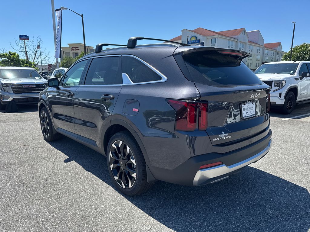 2025 Kia Sorento EX photo 4