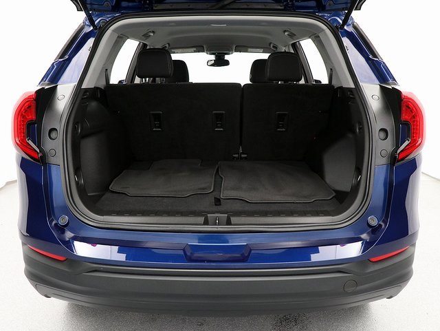 2022 Gmc Terrain SLE photo 19