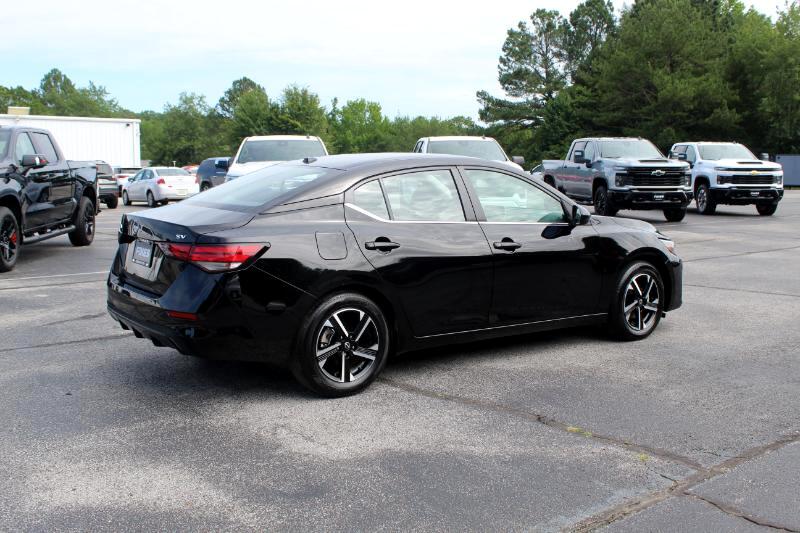 2024 Nissan Sentra SV photo 6