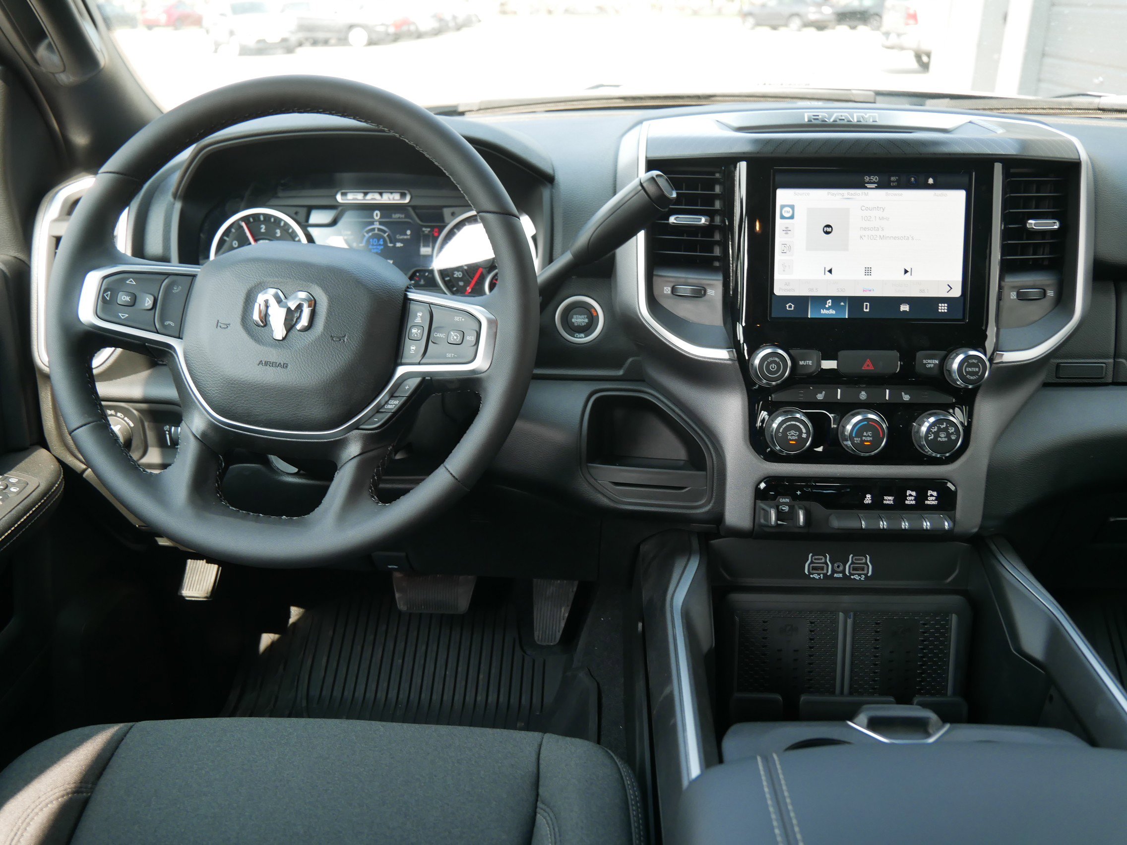2025 Ram 3500 Big Horn photo 10