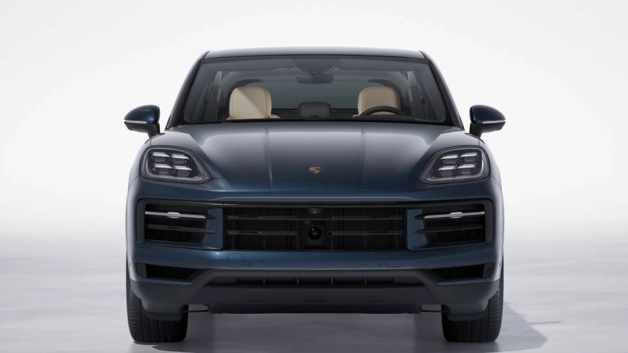 2026 Porsche Cayenne Coupe S photo 9